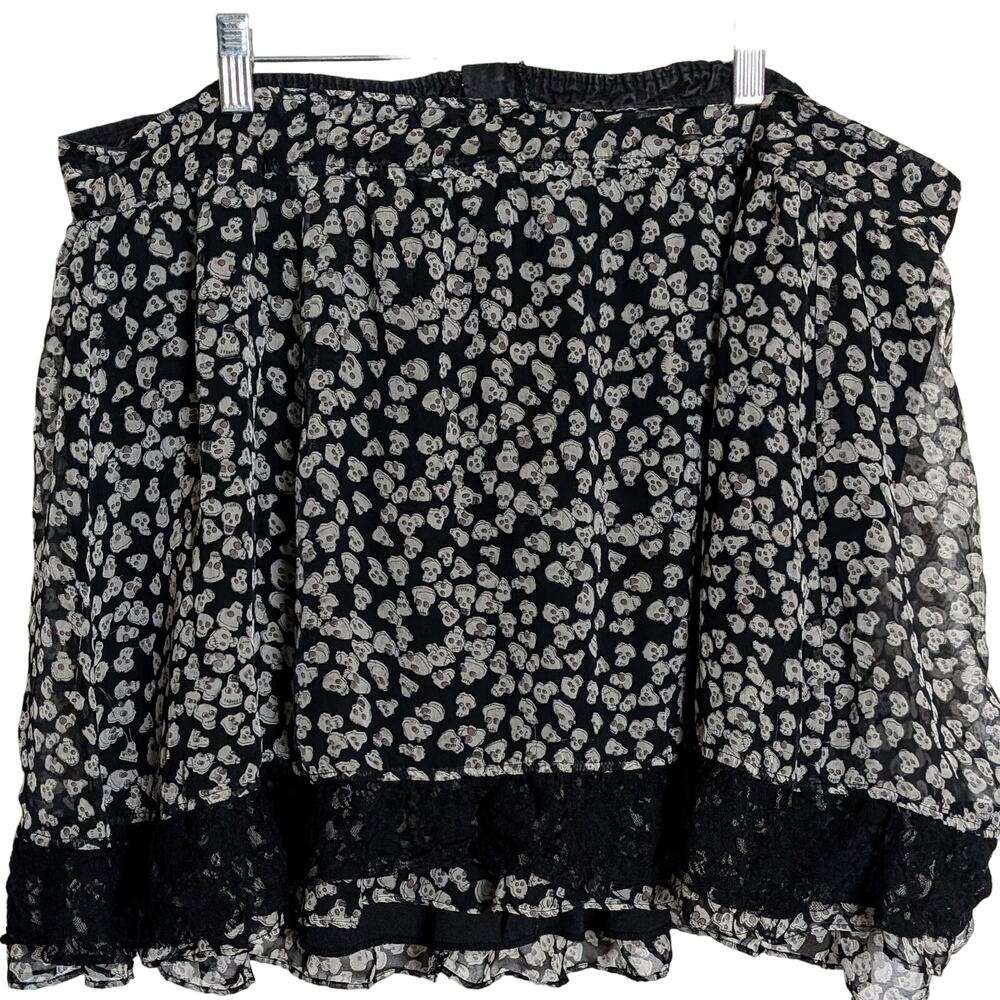 Tripp NYC GothCore Skull Mini Skater Skirt Black Lace Detail 2009  Size 18